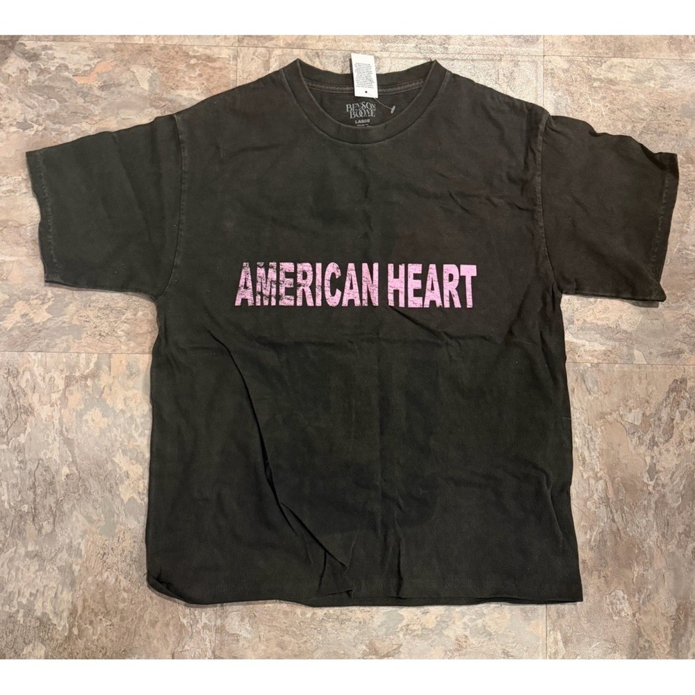 Benson Boone American Heart Tour T-Shirt Faded Black Pink Graphic Large Concert